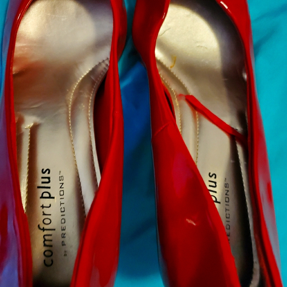 Shoes - Picture 3 of 3